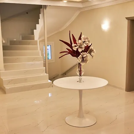 Famissi Sofita 9 Lejlighedshotel Kalambaka